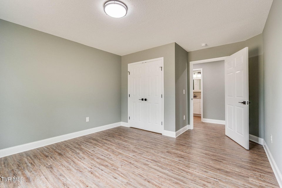 Photo #23: 112 Holston View Drive