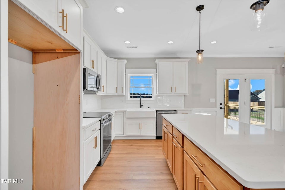 Photo #12: 1419 Cabot Cove