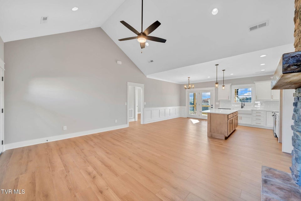 Photo #3: 3072 Sawgrass Drive