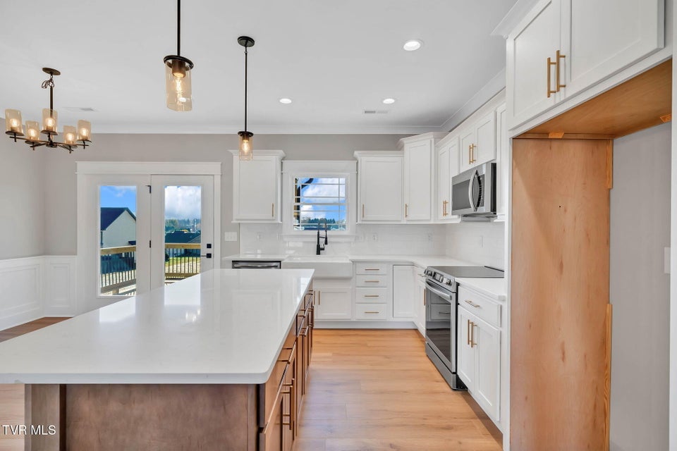 Photo #8: 3072 Sawgrass Drive