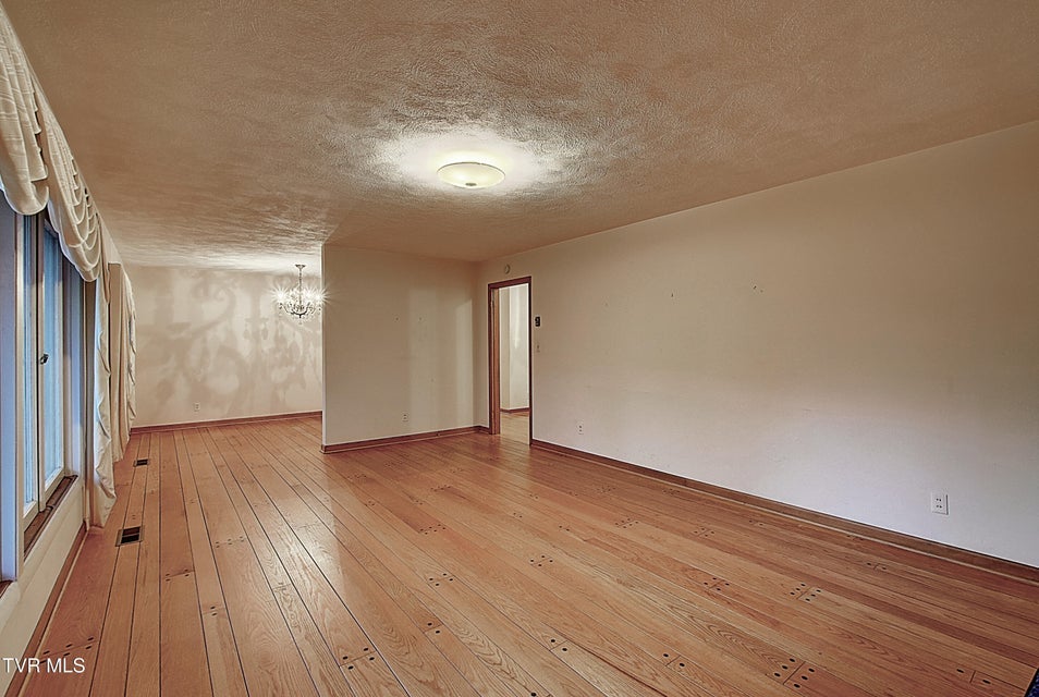 Photo #16: 201 Ridgecrest Drive