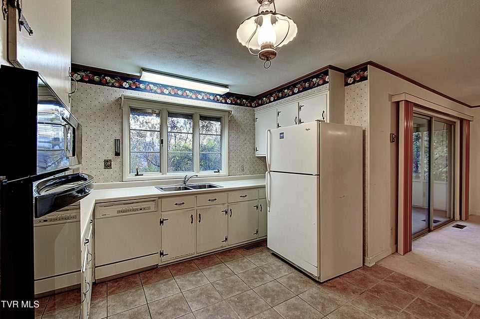 Photo #20: 201 Ridgecrest Drive