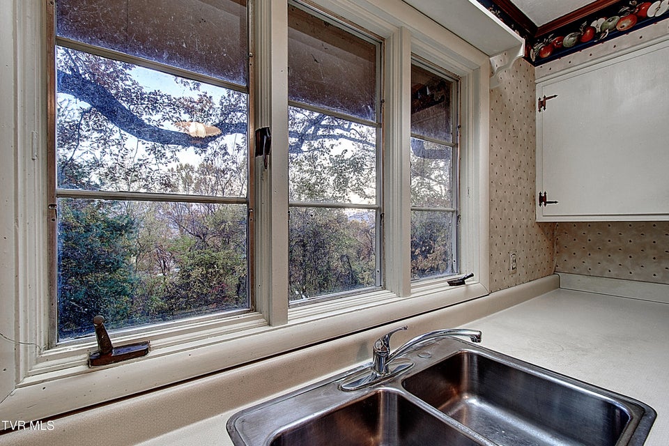 Photo #25: 201 Ridgecrest Drive