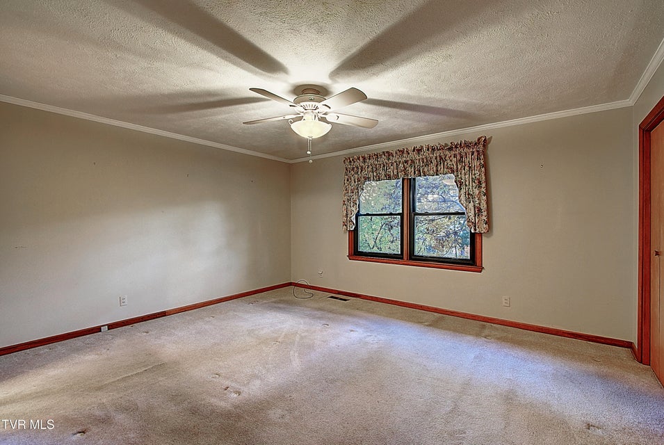 Photo #32: 201 Ridgecrest Drive