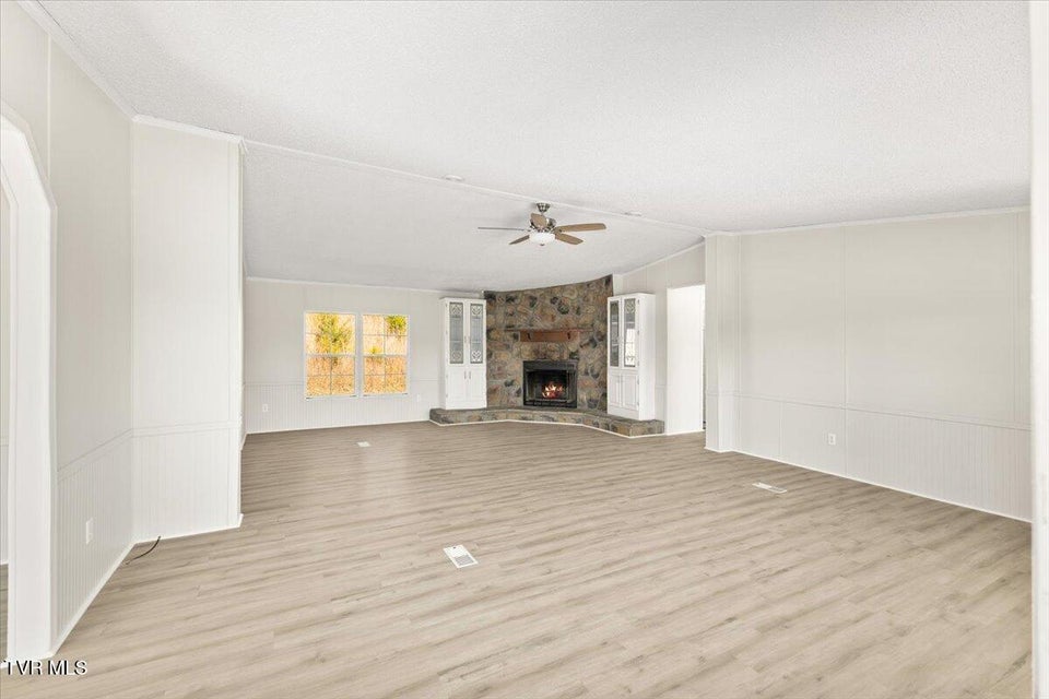 Photo #11: 162 Jay Barnett Road