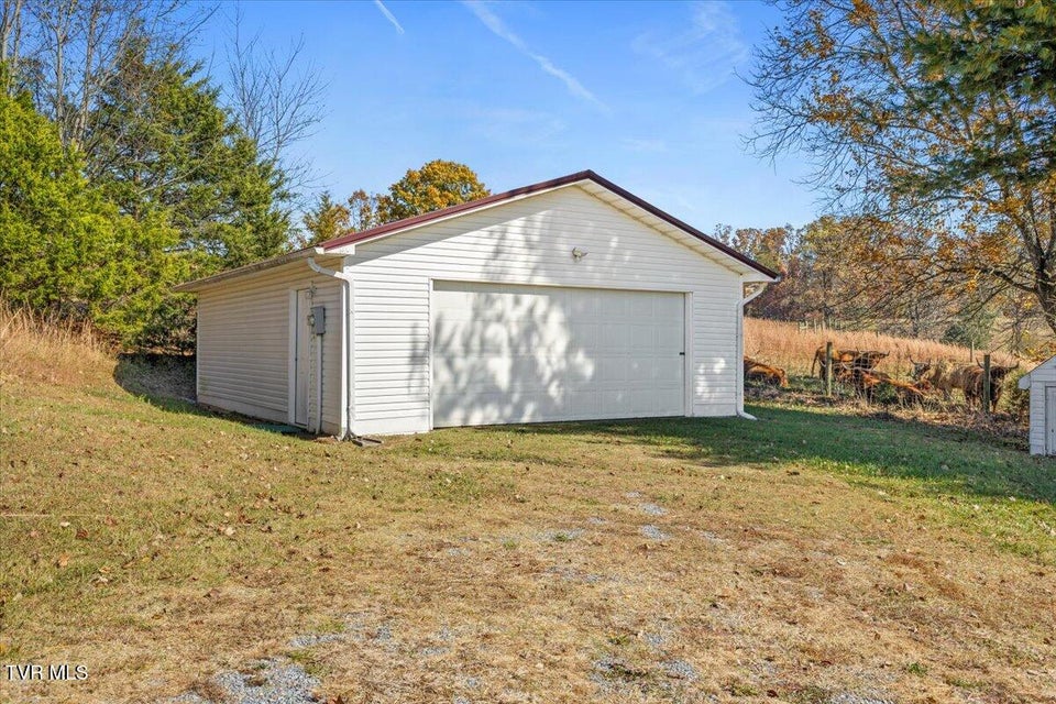 Photo #31: 162 Jay Barnett Road