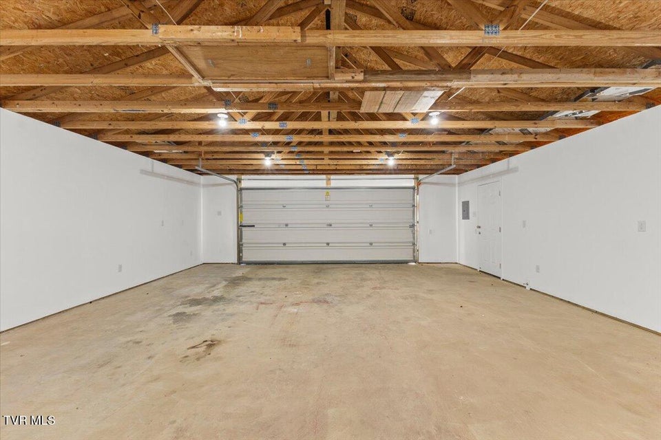 Photo #33: 162 Jay Barnett Road