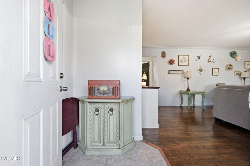 Photo #7: 432 Dogwood Street