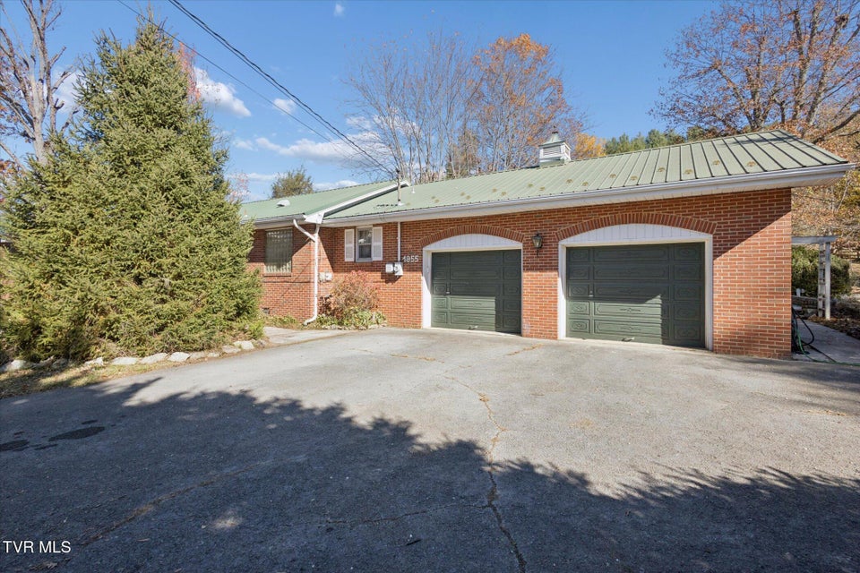 Photo #3: 1955 Gap Creek Road