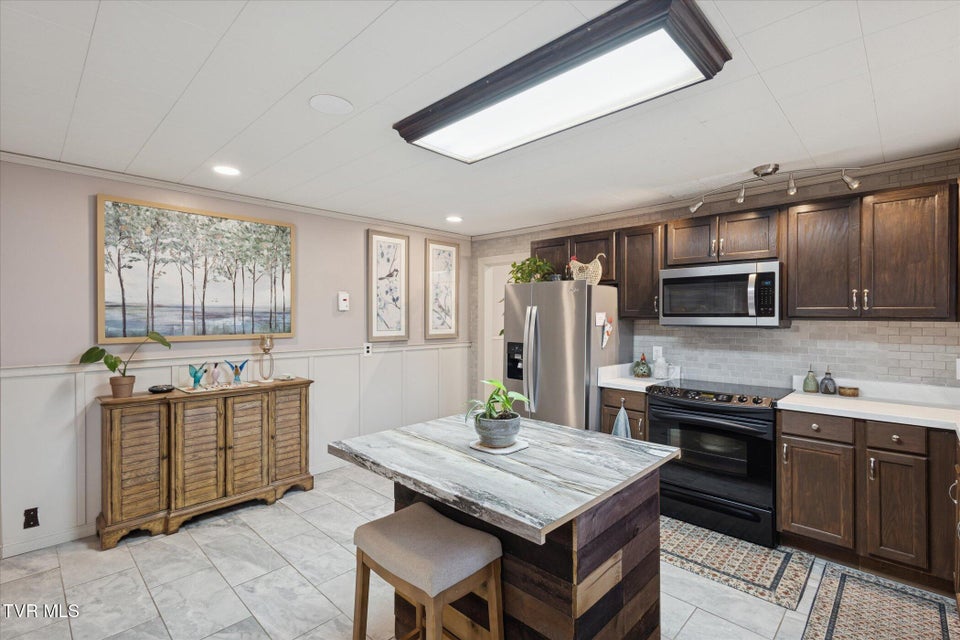 Photo #15: 1955 Gap Creek Road