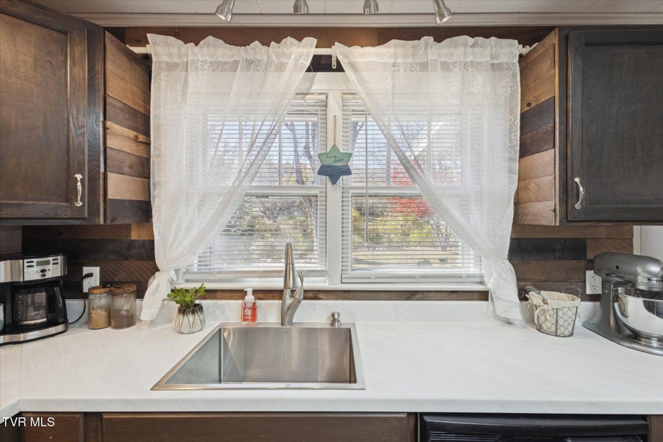 Photo #16: 1955 Gap Creek Road