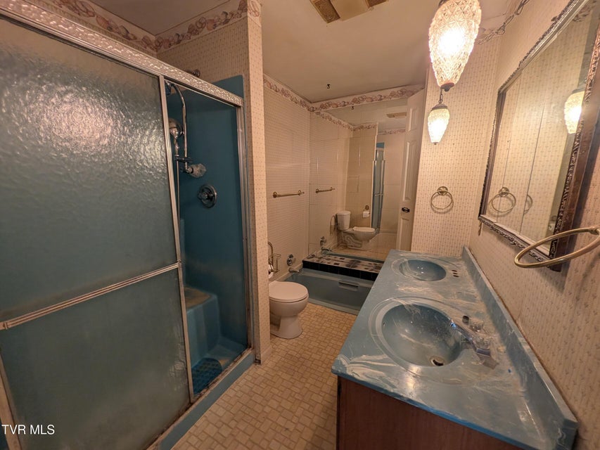 Photo #14: 14080 Dennis Drive