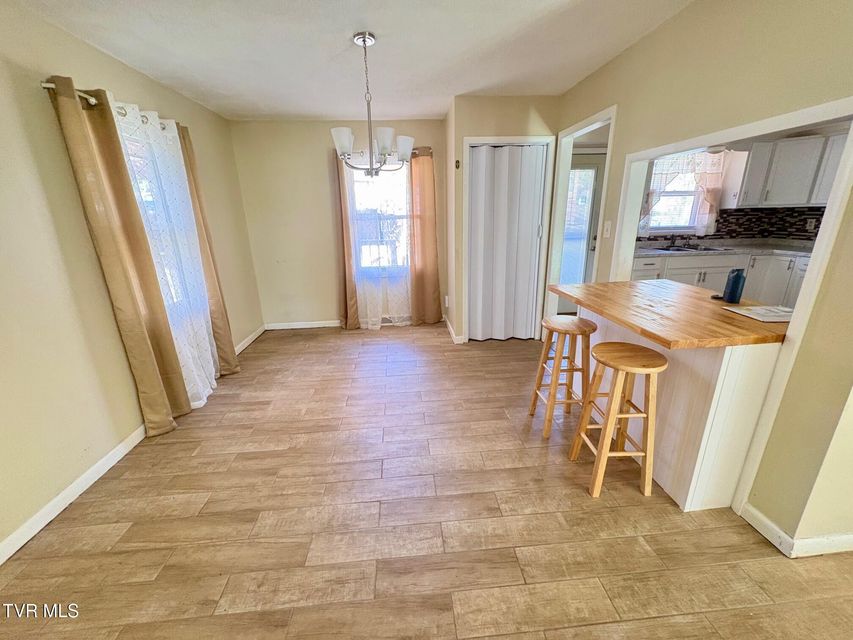 Photo #37: 1806 Dellwood Circle