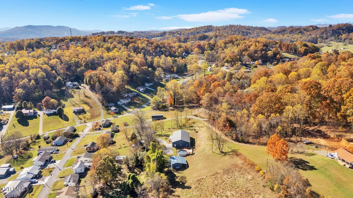 Photo #50: 105 London Pvt Drive