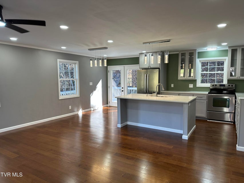 Photo #7: 29184 Tobias Drive