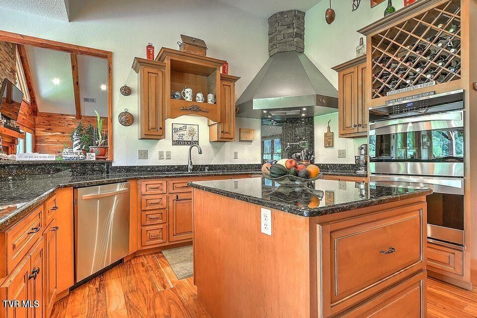 Photo #26: 251 Fee Trail