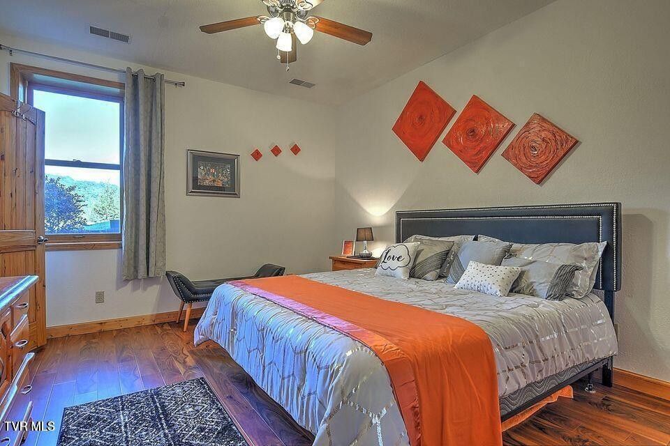 Photo #32: 251 Fee Trail