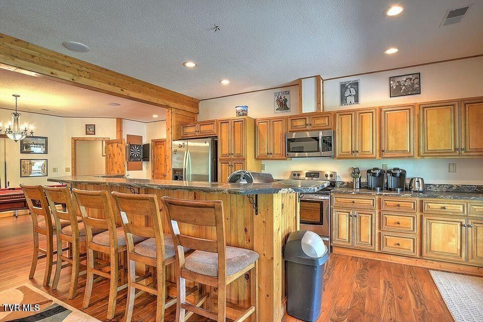 Photo #38: 251 Fee Trail