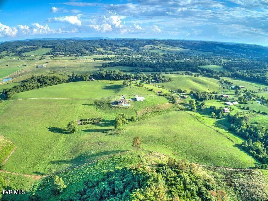 Photo #56: 251 Fee Trail