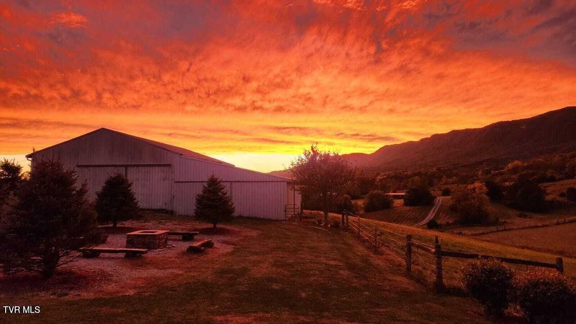 Photo #80: 251 Fee Trail