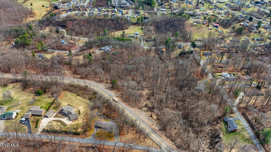 Photo #3: 4601 Memorial Boulevard