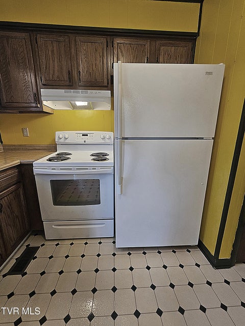 Photo #18: 165 Sun Valley Street