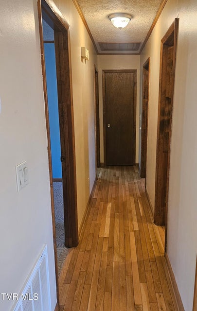 Photo #31: 165 Sun Valley Street