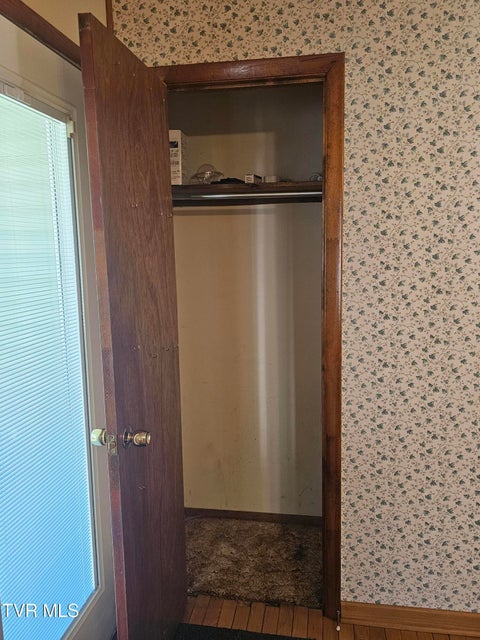 Photo #29: 165 Sun Valley Street