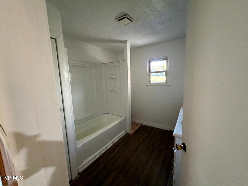 Photo #7: 155 Flannagan Drive Drive