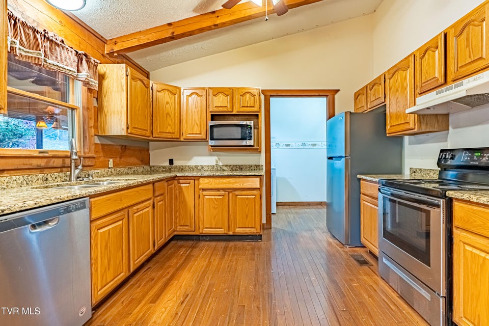 Photo #10: 29616 Tobias Drive