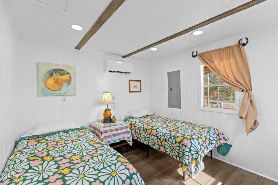 Photo #34: 6600 Fish Hatchery Road 