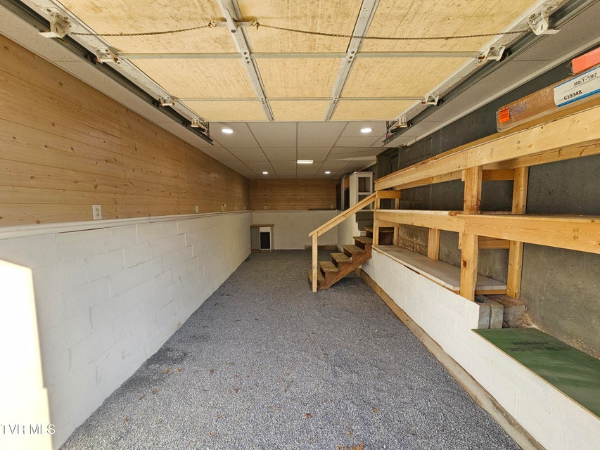 Photo #41: 209 Paperville Road