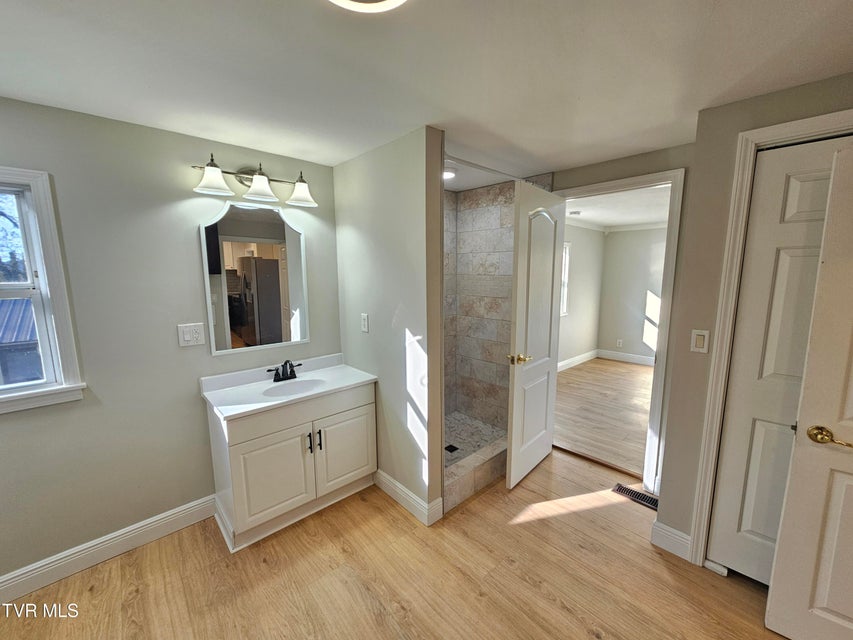 Photo #37: 209 Paperville Road