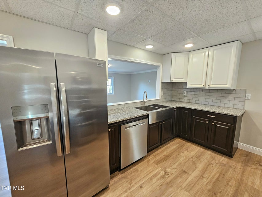 Photo #20: 209 Paperville Road