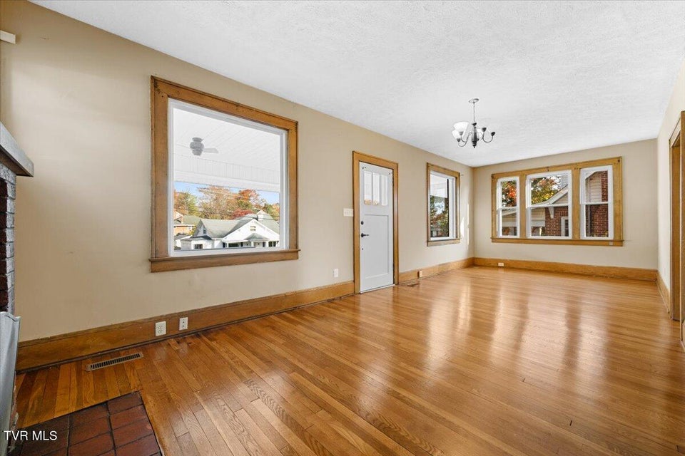 Photo #6: 1028 Piedmont Avenue