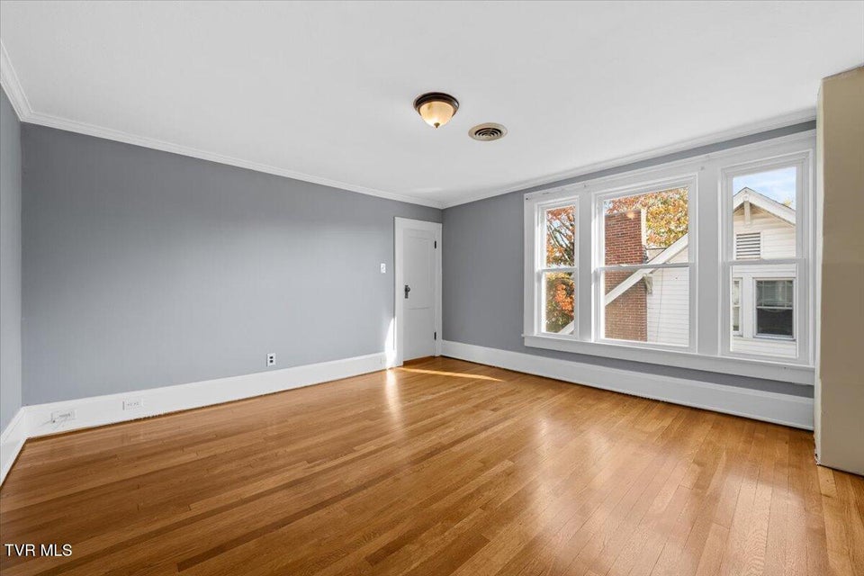 Photo #23: 1028 Piedmont Avenue