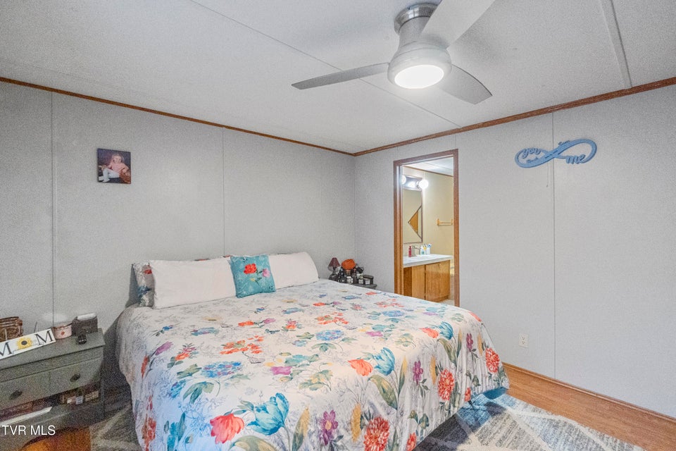 Photo #31: 114 Paul Mathes Road