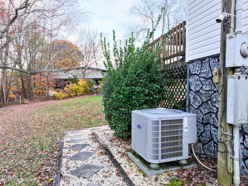 Photo #11: 114 Paul Mathes Road