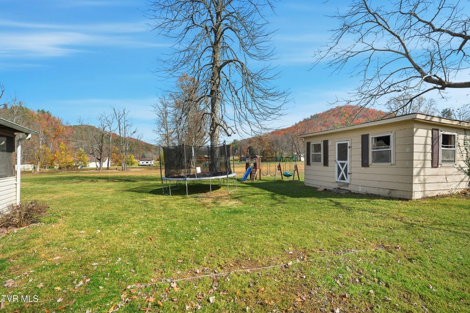 Photo #23: 213 Scott Road