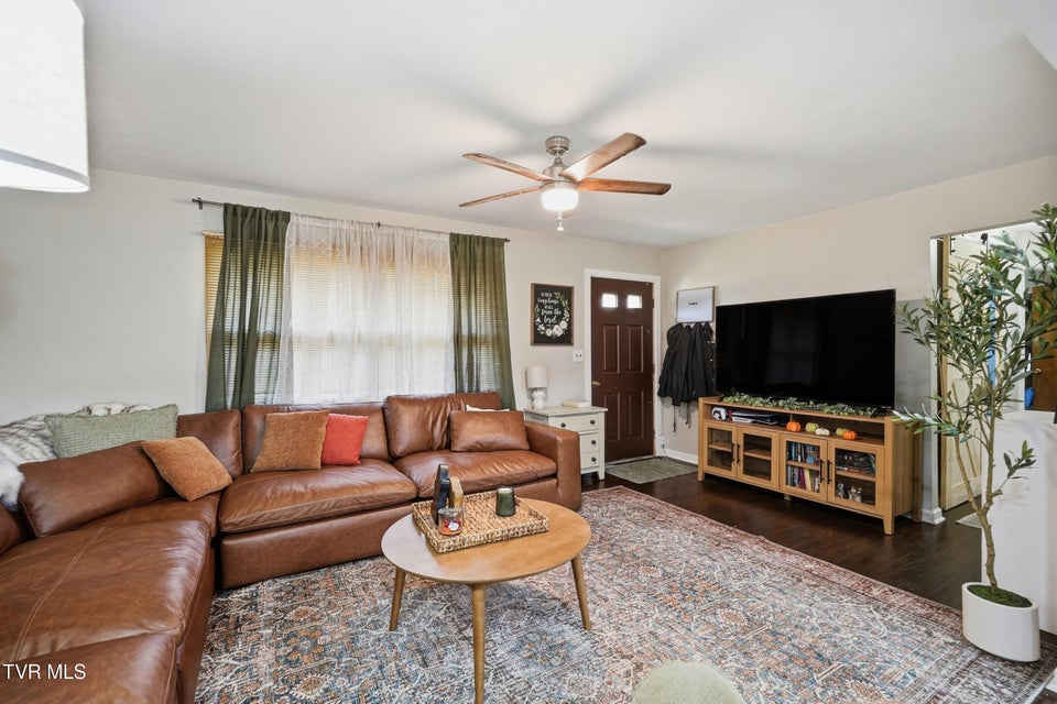 Photo #3: 213 Scott Road