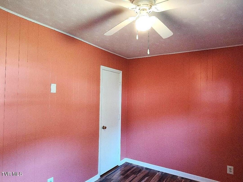 Photo #22: 2805 6th Avenue