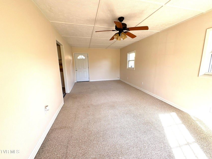 Photo #16: 2805 6th Avenue