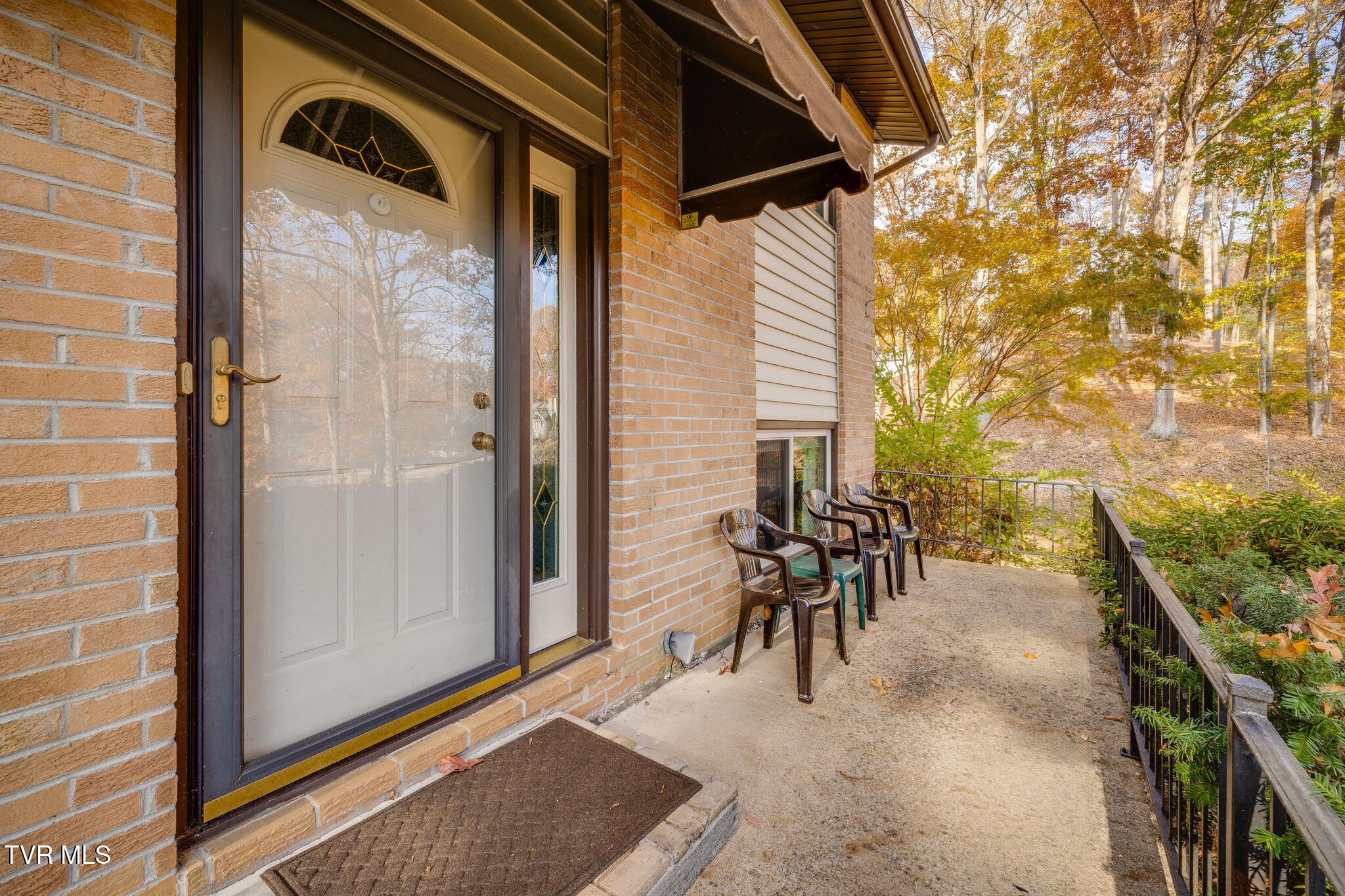 Photo #4: 4422 Rustic Way 