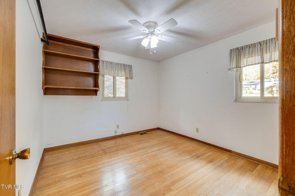 Photo #26: 4422 Rustic Way 