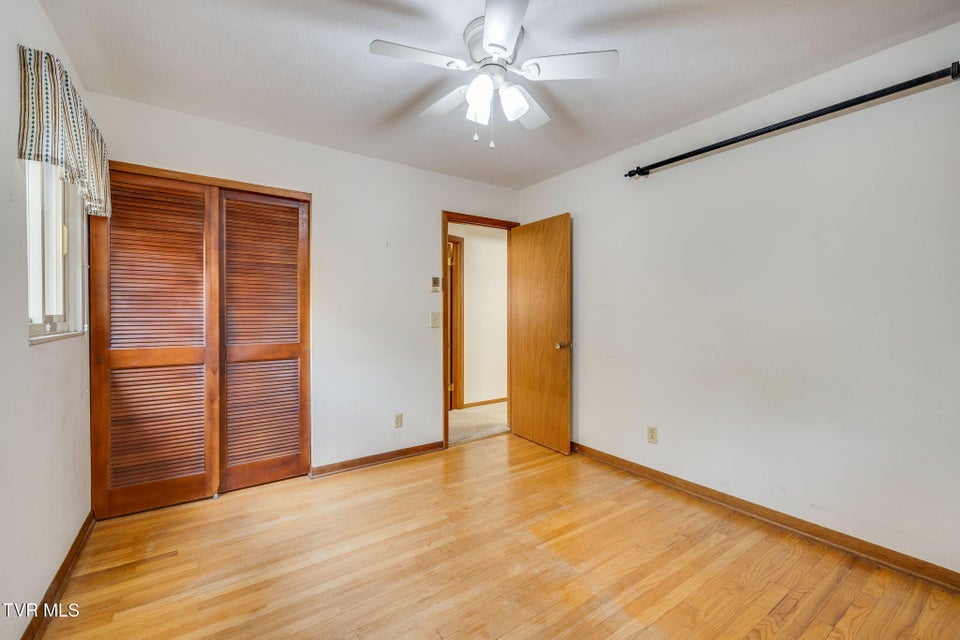 Photo #27: 4422 Rustic Way 