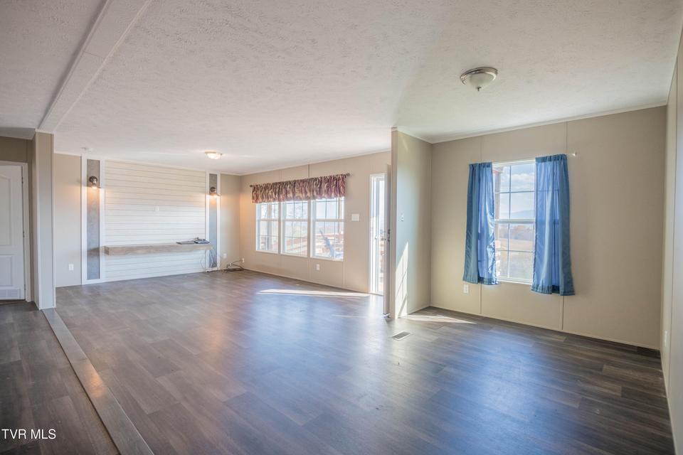 Photo #11: 3507 Chuckey Highway