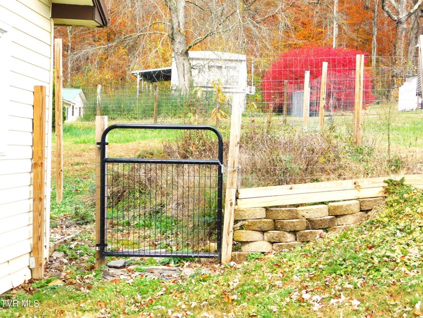 Photo #30: 2805 6th Avenue