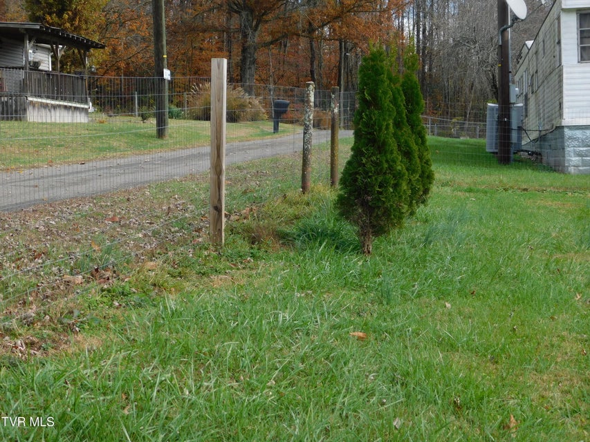 Photo #33: 2805 6th Avenue