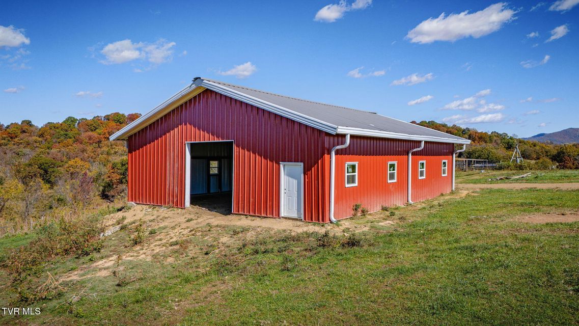 Photo #3: 955 Sycamore Shoals Drive