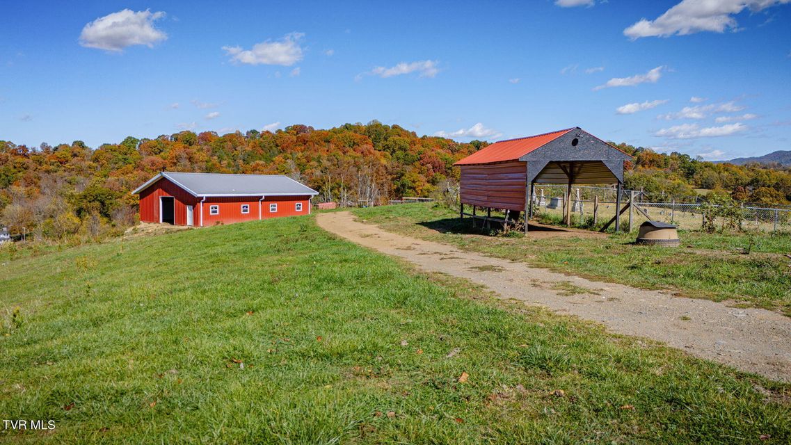 Photo #2: 955 Sycamore Shoals Drive